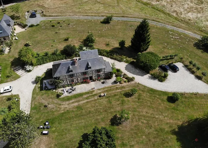 לינה וארוחת בוקר L'orchard 3*