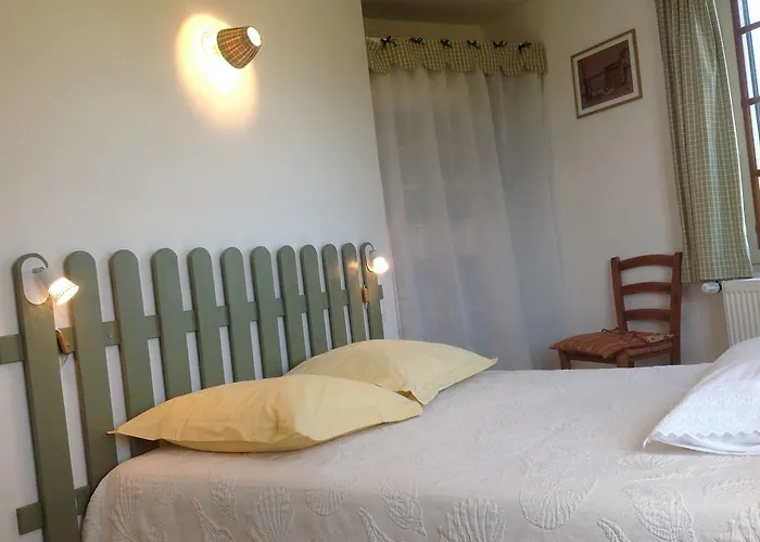 L'orchard לינה וארוחת בוקר 3*