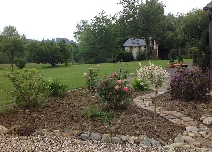 לינה וארוחת בוקר L'orchard