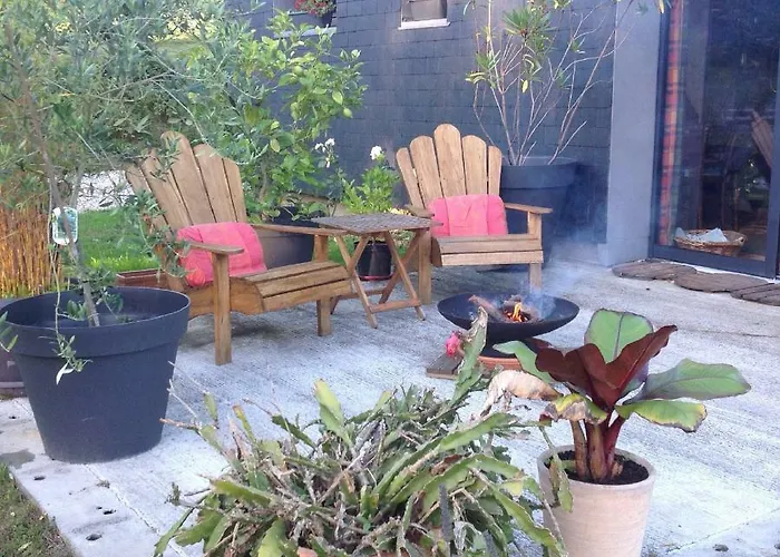 לינה וארוחת בוקר L'orchard 3*